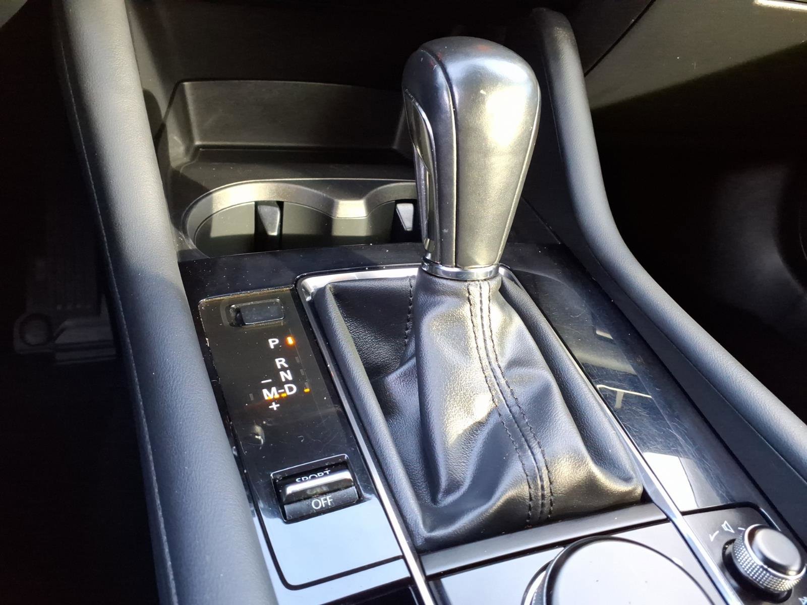 Used 2021 MAZDA MAZDA3 s image 16