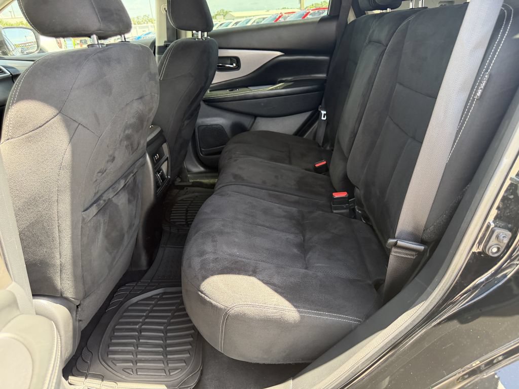Used 2019 Nissan Murano S w/ Cargo Package FWD image 18