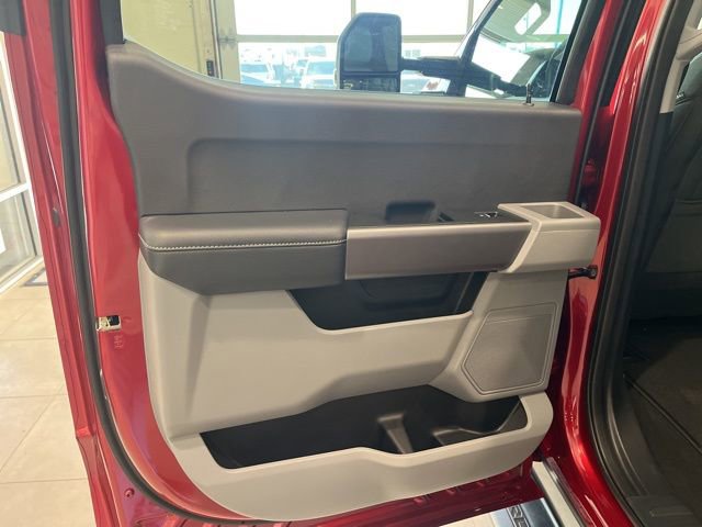 New 2026 Ford F250 XLT image 31