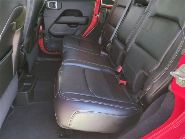 Used 2018 Jeep Wrangler Unlimited Sahara image 22