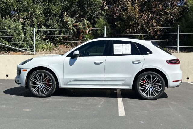 Used 2017 Porsche Macan Turbo AWD/4WD image 2