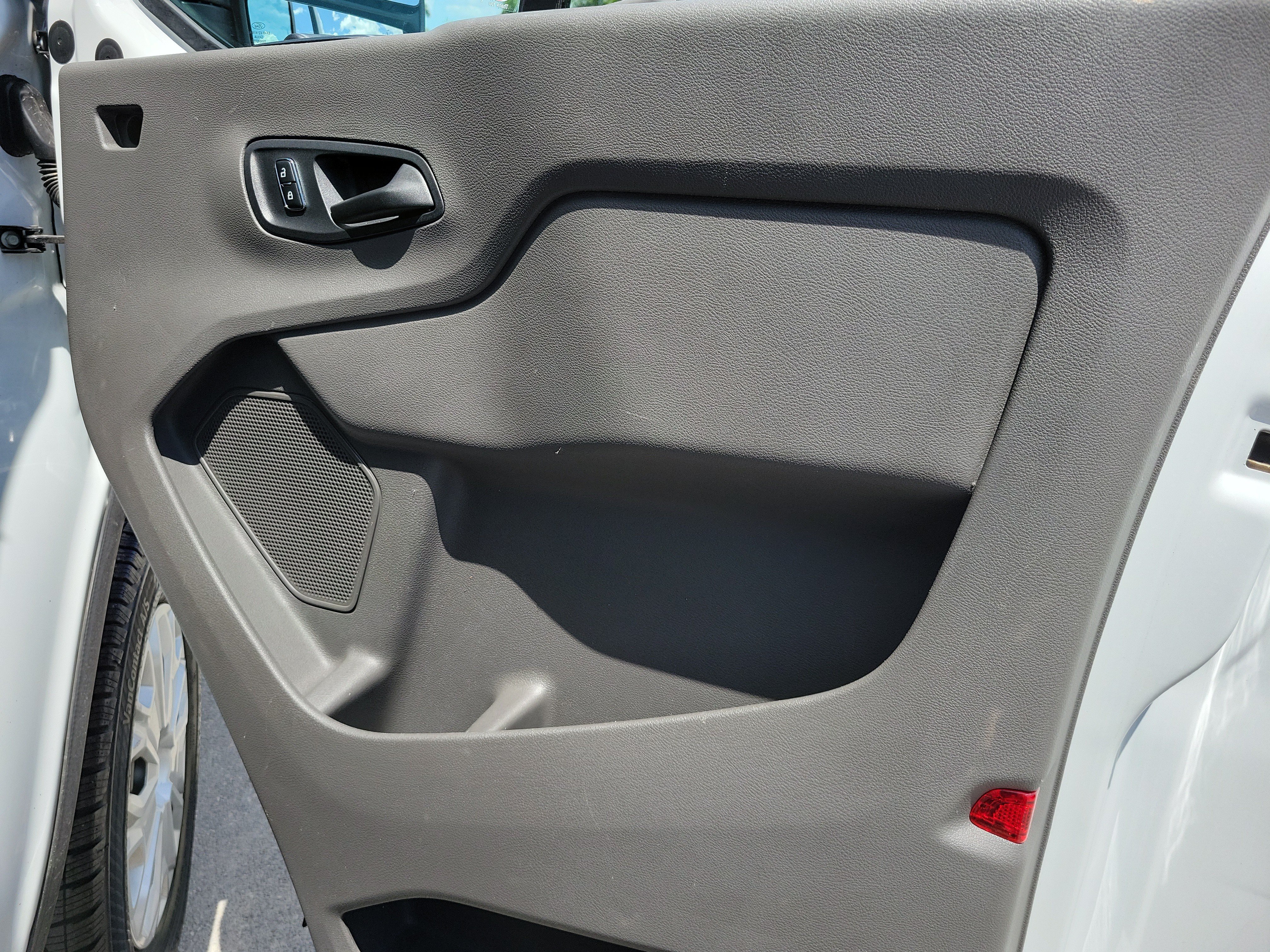 Used 2024 Ford Transit 250 Low Roof w/ Exterior Upgrade Package RWD image 26