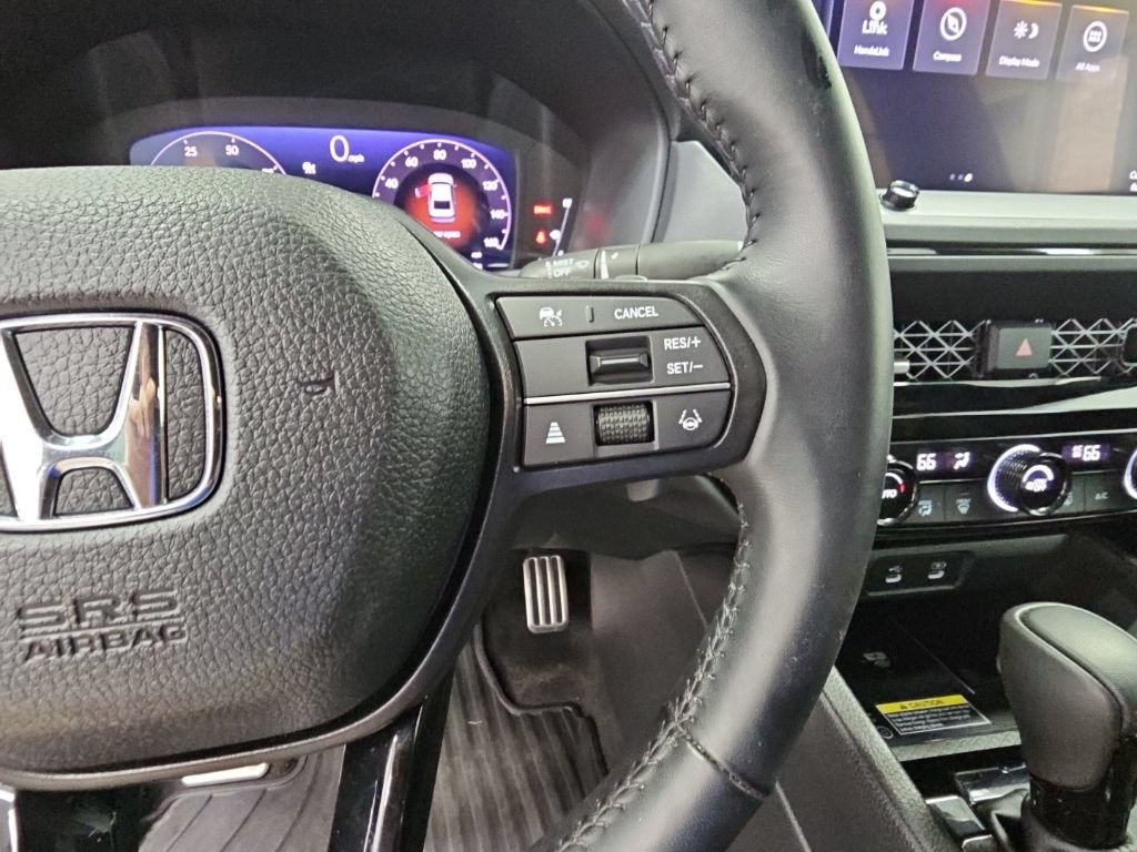 Used 2025 Honda Accord Sport image 27