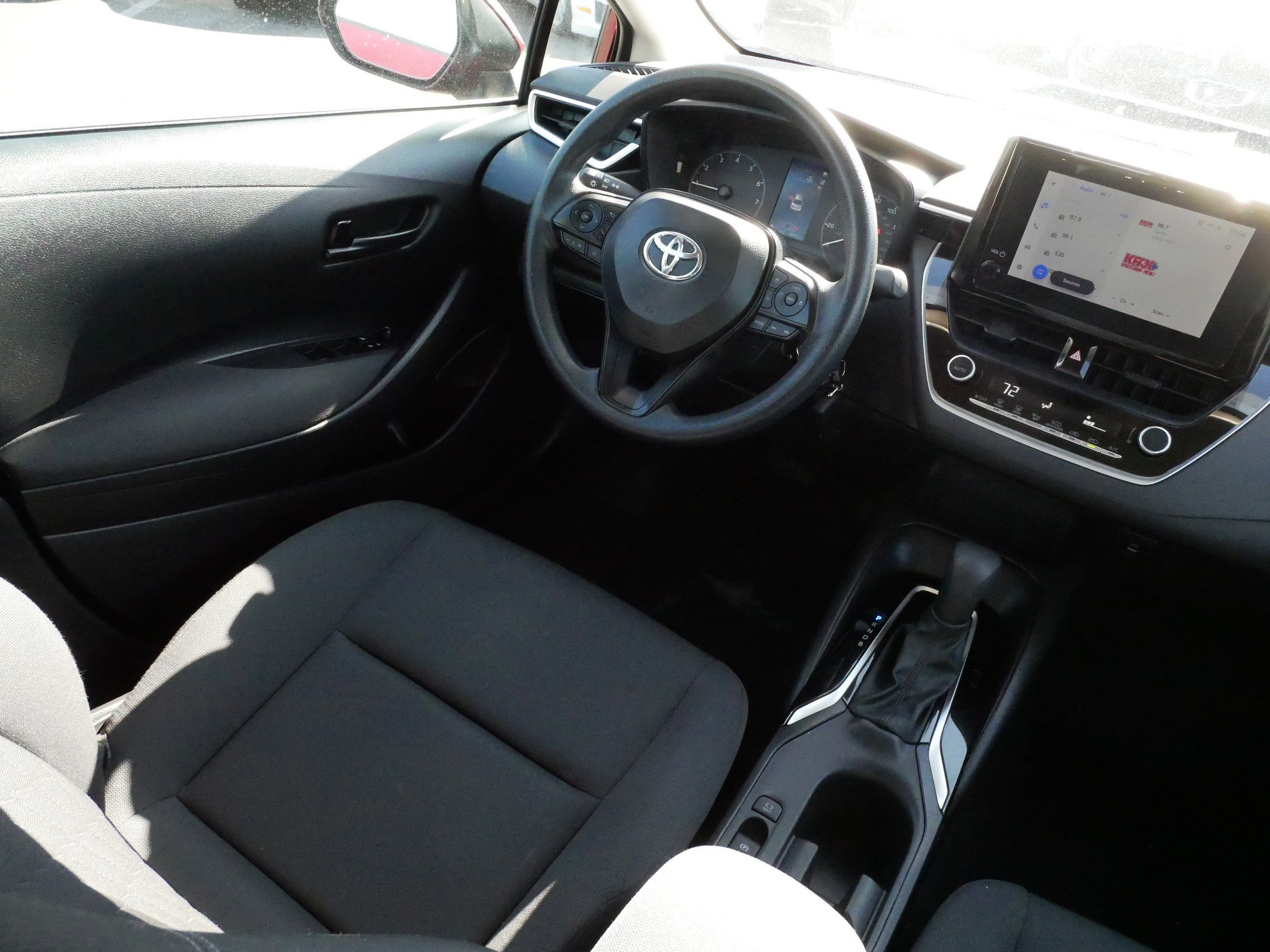 Certified 2024 Toyota Corolla LE FWD image 9