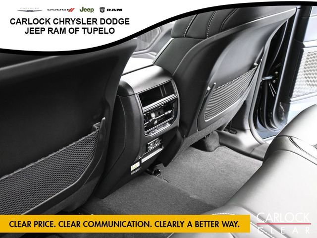 New 2025 Jeep Grand Cherokee Altitude image 31