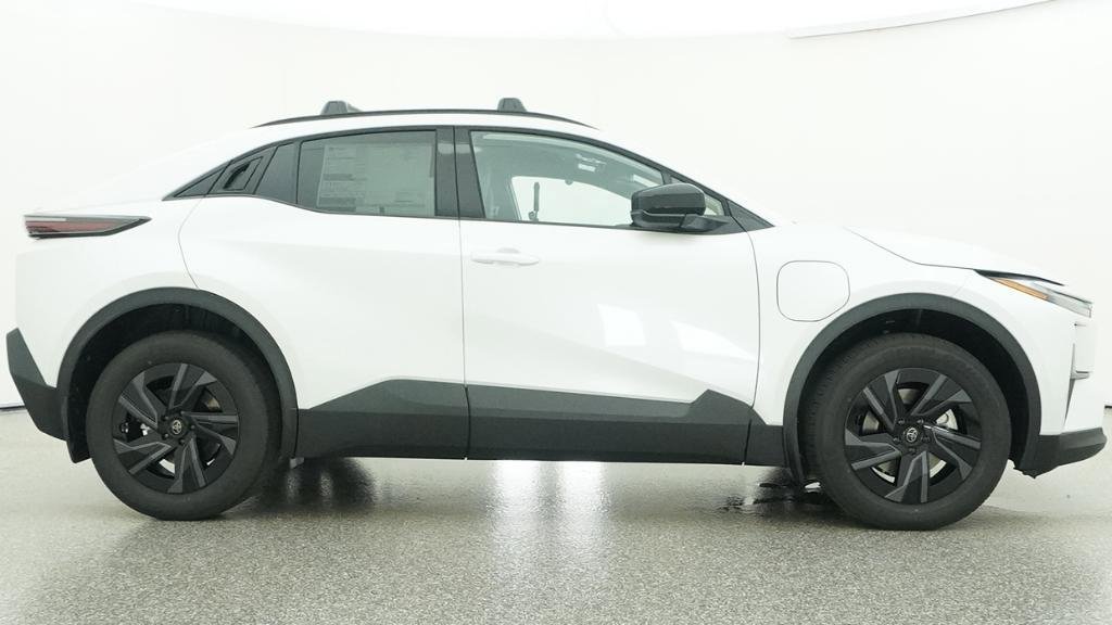 New 2026 Toyota C-HR AWD/4WD image 62