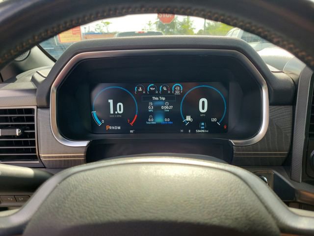 Certified 2022 Ford F150 Platinum w/ Equipment Group 701A High image 25