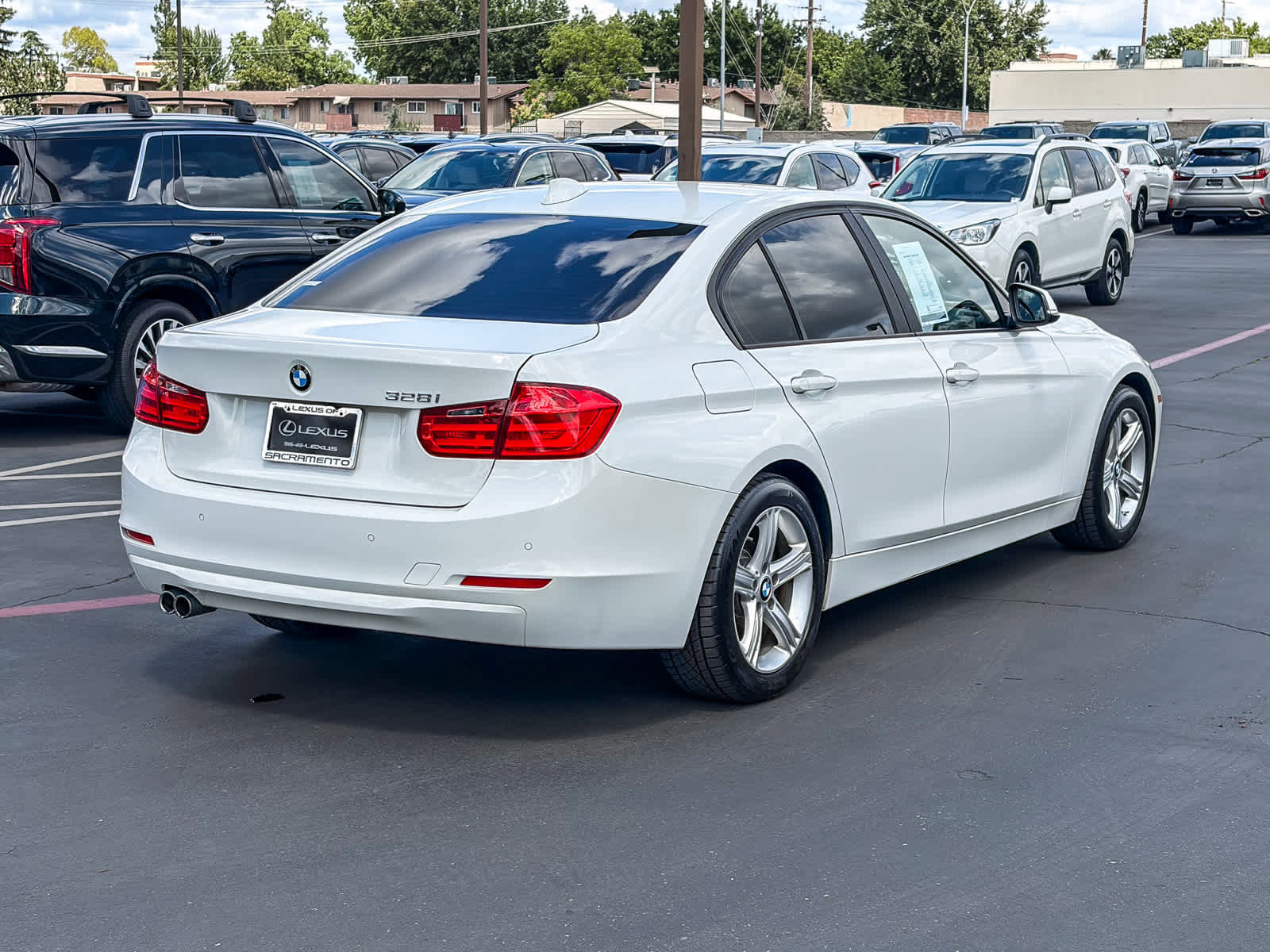 Used 2014 BMW 328i Sedan RWD image 4