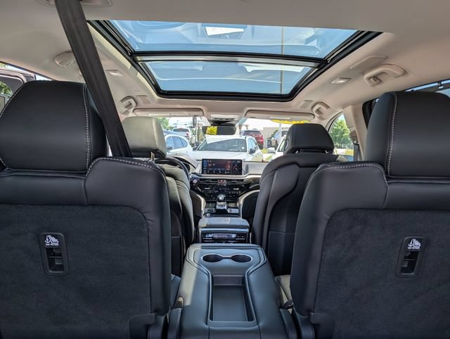 Used 2026 Acura MDX w/ Technology Package FWD image 6