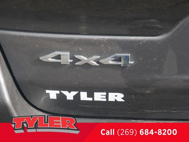 Certified 2022 Jeep Grand Cherokee Limited w/ Luxury Tech Group II AWD/4WD image 13