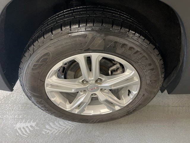 Used 2021 GMC Terrain SLE w/ LPO, Floor Liner Package image 8