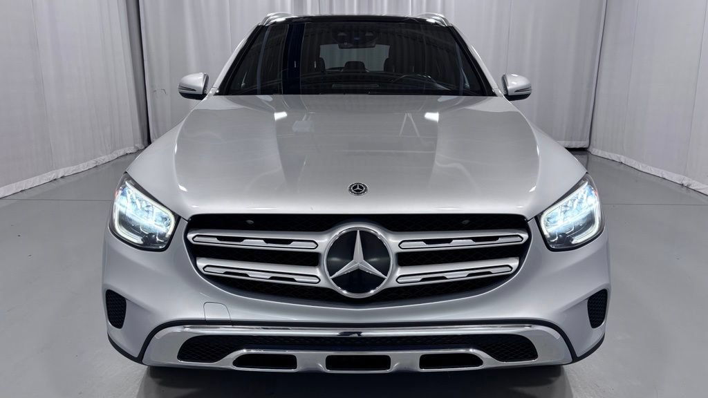 Used 2020 Mercedes-Benz GLC 300 4MATIC image 3