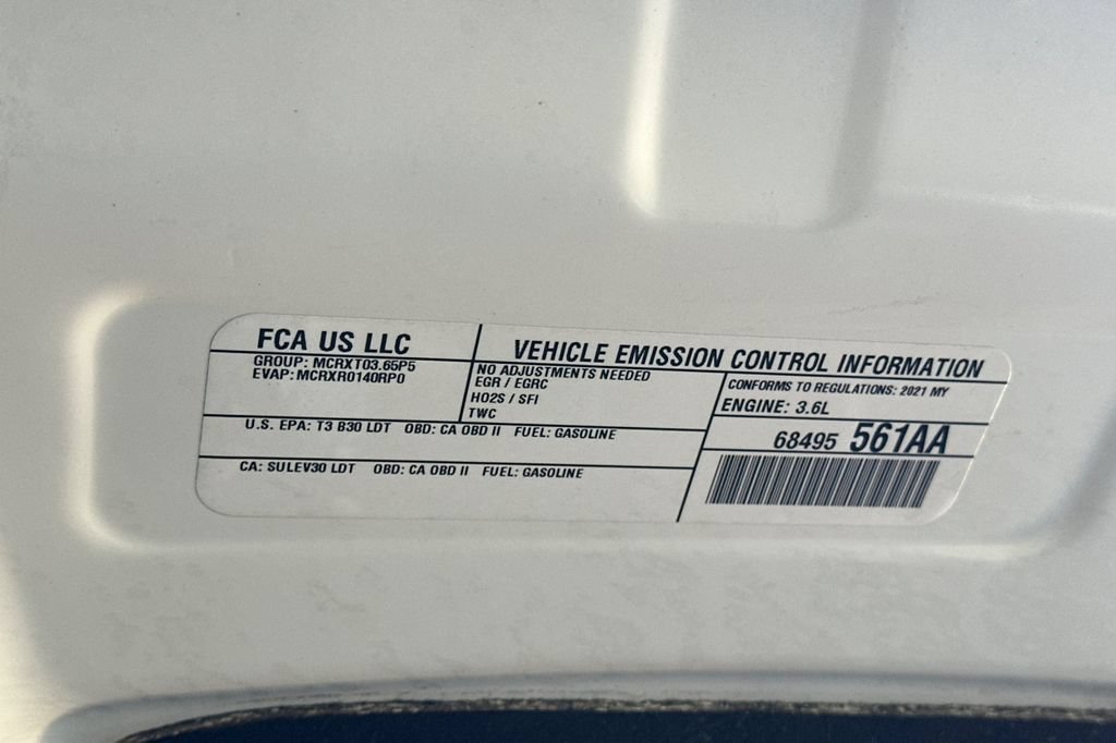 Used 2021 Chrysler Pacifica Touring FWD image 29
