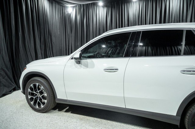 Certified 2026 Mercedes-Benz GLC 350e 4MATIC image 5