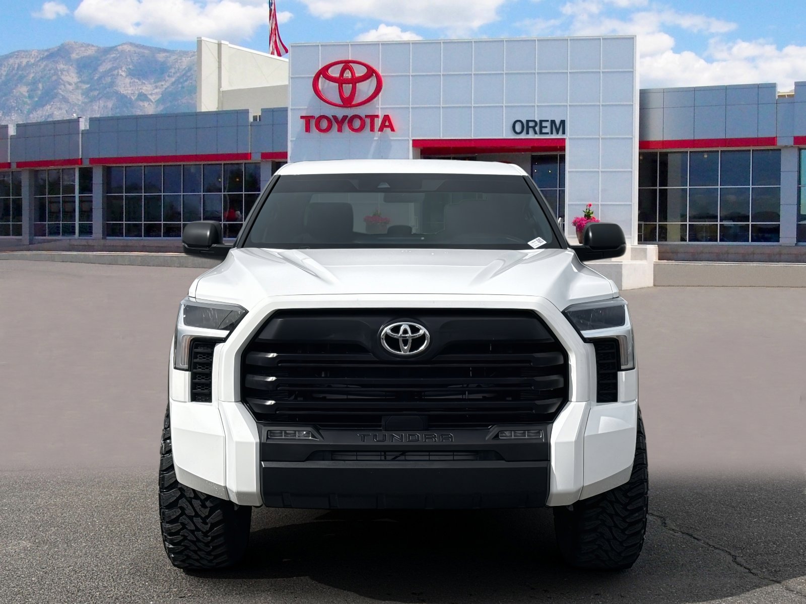 Used 2025 Toyota Tundra SR5 image 2