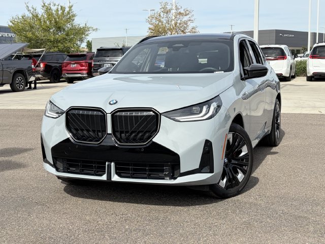 Certified 2026 BMW X3 xDrive30i w/ M Sport Package AWD/4WD image 4
