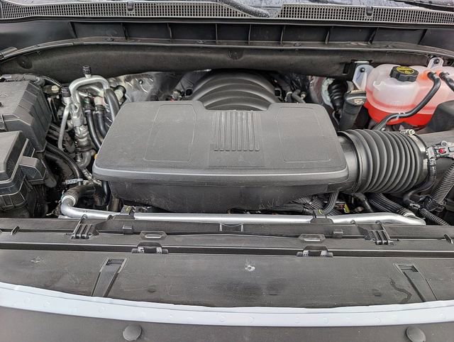 New 2026 Chevrolet Suburban Premier w/ Sun And Tow Package image 4