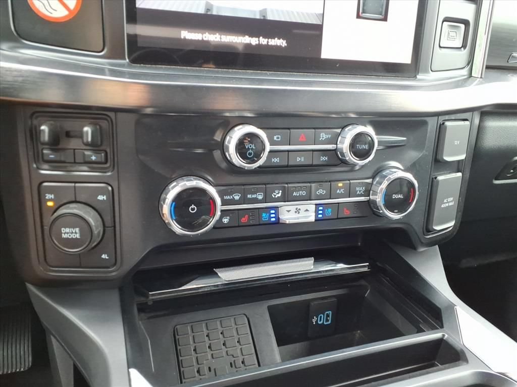 Used 2025 Ford F250 Lariat AWD/4WD image 16