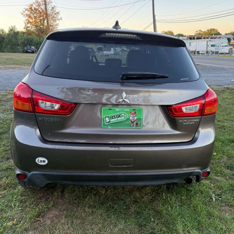Used 2017 Mitsubishi Outlander Sport ES image 6