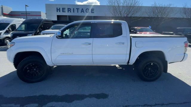 Used 2017 Toyota Tacoma Limited w/ Tow Package AWD/4WD image 5