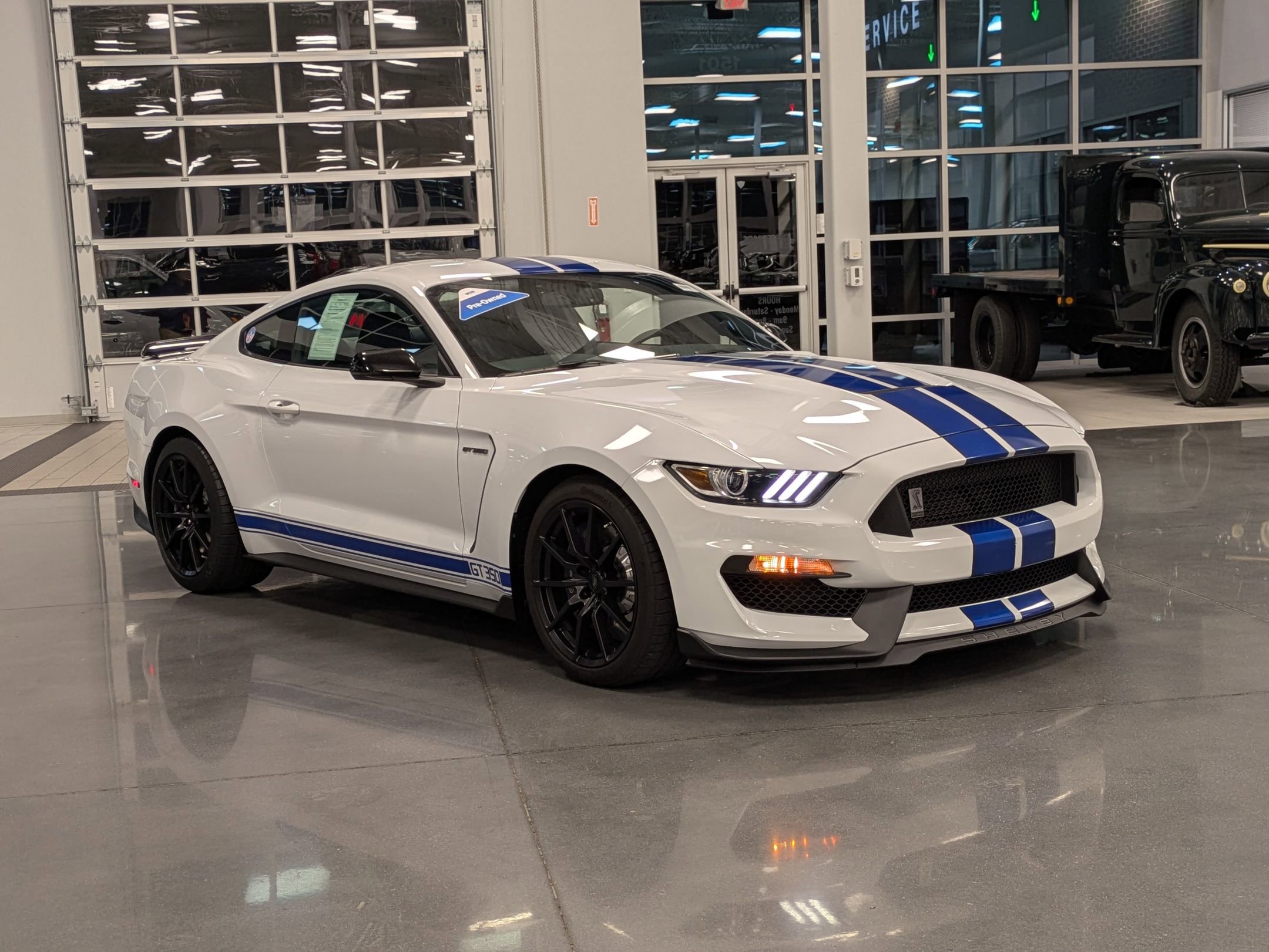 Used 2018 Ford Mustang Shelby GT350 w/ Convenience Package