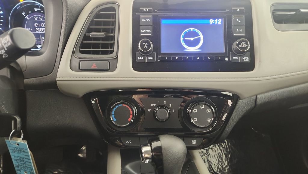 Used 2017 Honda HR-V LX image 14