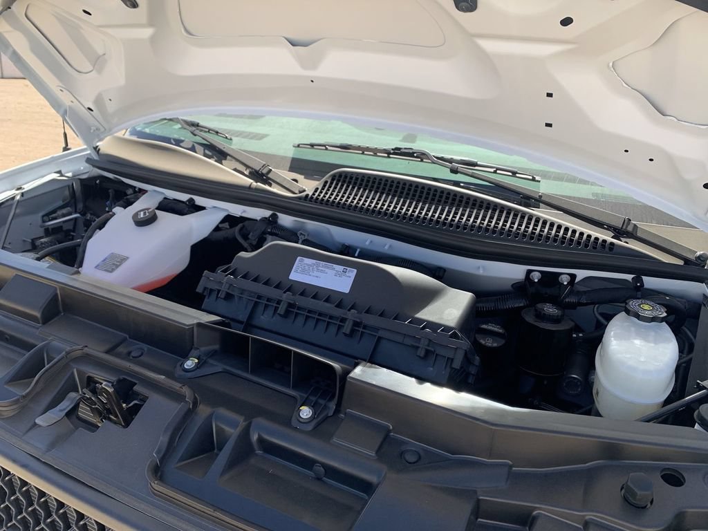 New 2026 Chevrolet Express 2500 RWD image 28