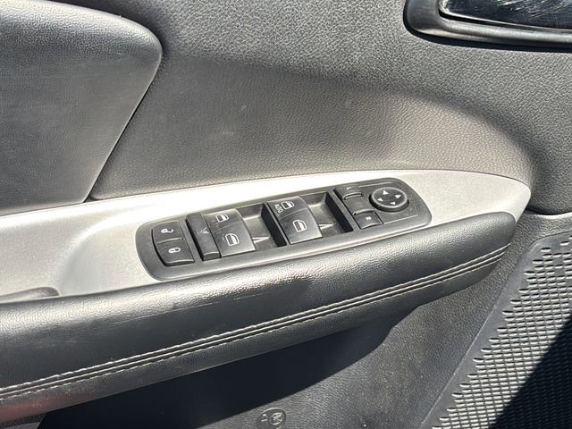 Used 2020 Dodge Journey SE w/ SE Popular Equipment Group image 12