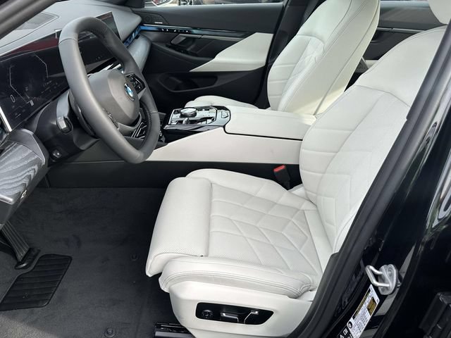 New 2027 BMW 530i xDrive w/ Premium Package AWD/4WD image 13