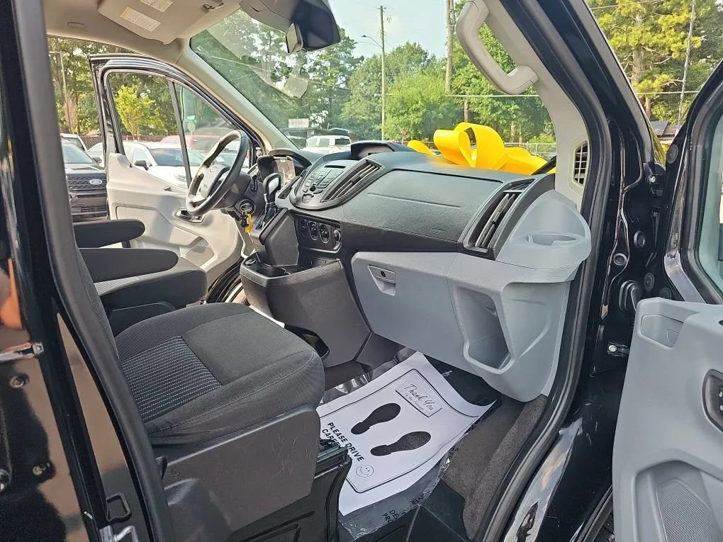 Used 2018 Ford Transit 350 XL RWD image 18