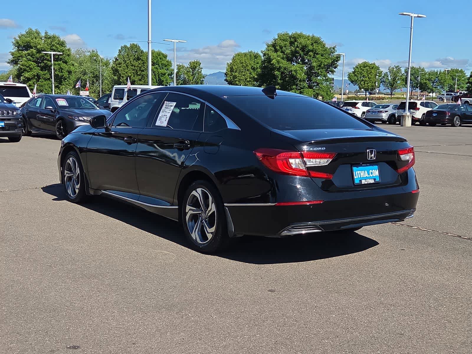 Used 2018 Honda Accord EX image 12