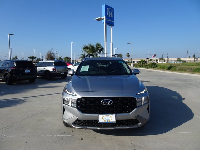 Used 2023 Hyundai Santa Fe SEL image 2