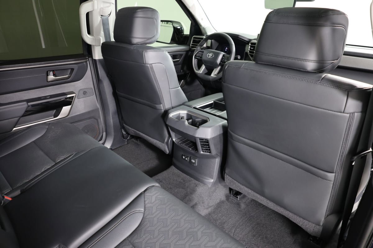 Used 2024 Toyota Tundra Limited w/ TRD Off-Road Package AWD/4WD image 41