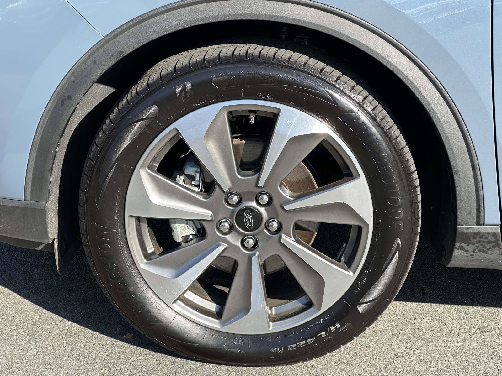 Used 2025 Ford Escape Platinum FWD image 7