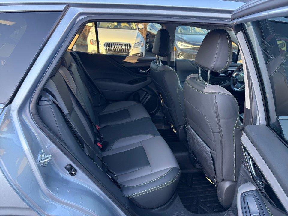 Used 2022 Subaru Outback Onyx Edition XT w/ Popular Package #2 image 32