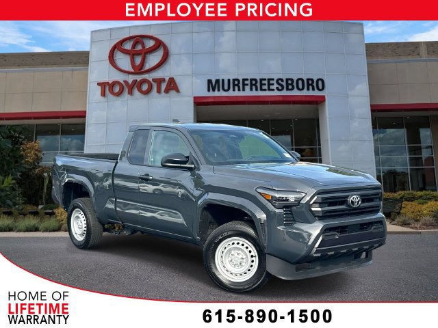 Used 2025 Toyota Tacoma SR AWD/4WD image 1