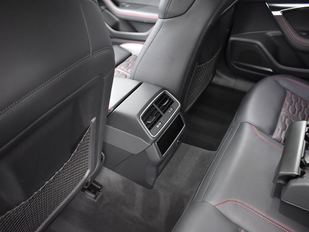 Used 2023 Audi RS 6 image 31