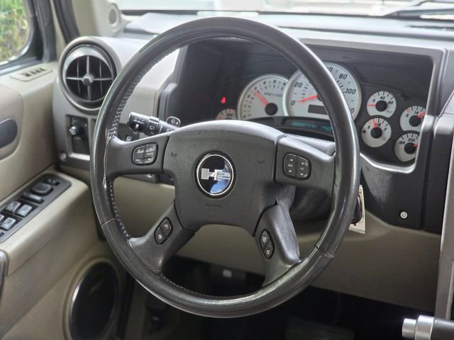 Used 2004 HUMMER H2 image 41