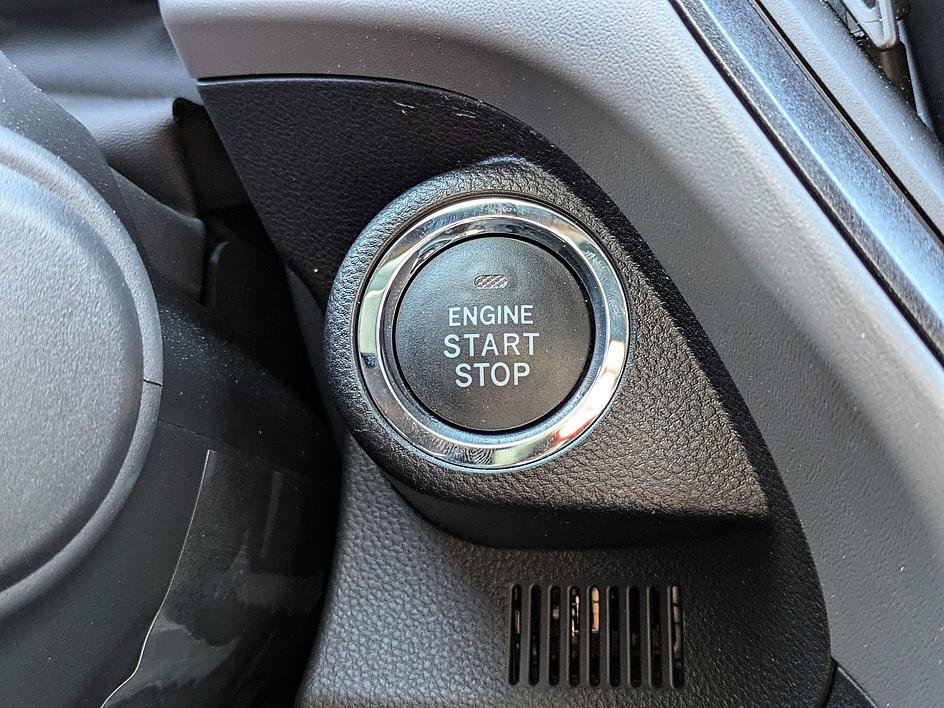 Used 2025 Subaru Crosstrek 2.5i Limited w/ Crosstrek Mirror Package image 18