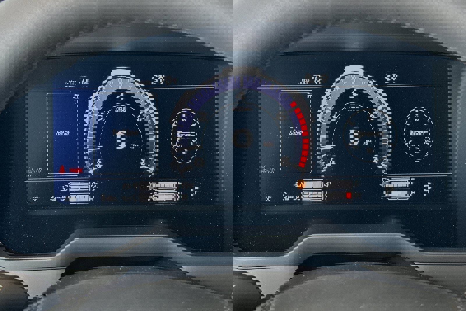 New 2025 Toyota Tundra Limited image 27