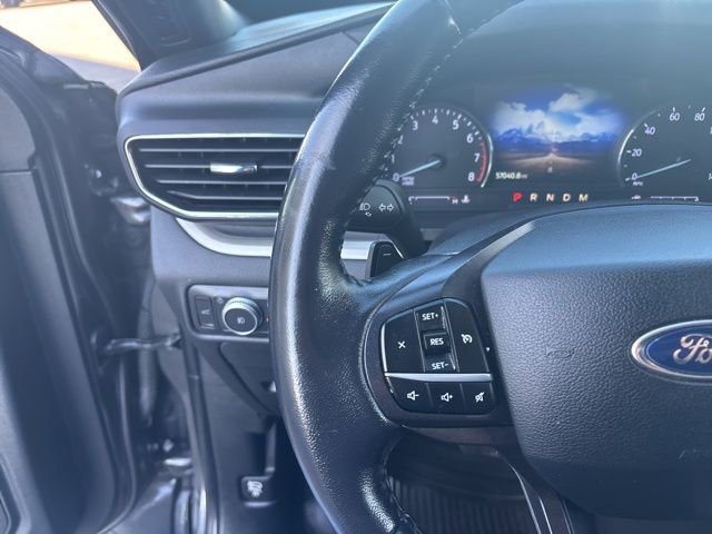Used 2020 Ford Explorer XLT w/ Equipment Group 202A image 16