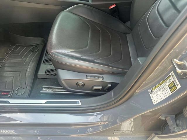 Used 2022 Volkswagen Jetta GLI Autobahn FWD image 7