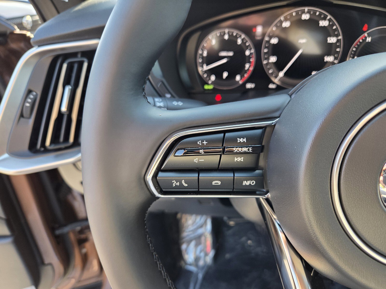 New 2026 MAZDA CX-70 3.3 Turbo w/ Premium Plus Pkg AWD/4WD image 30