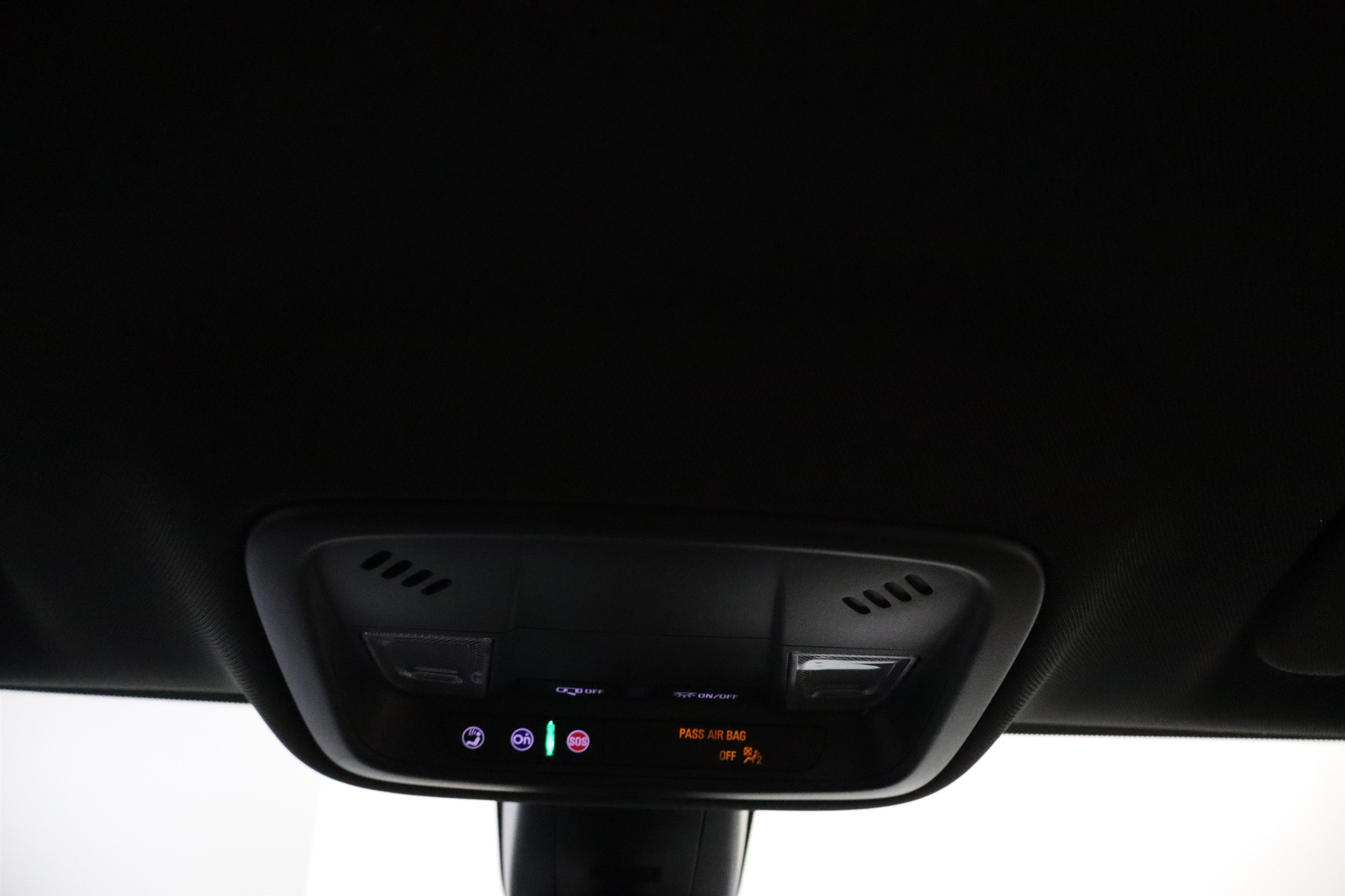 Used 2023 Chevrolet Traverse LS FWD image 27