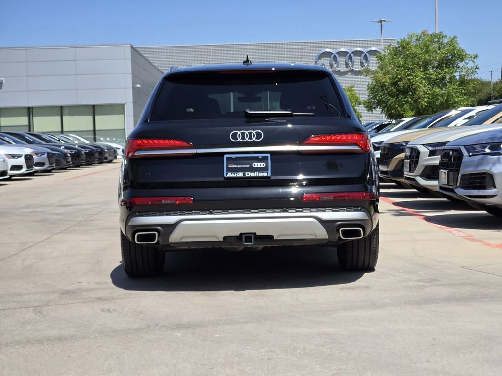 Certified 2025 Audi Q7 3.0T Premium Plus image 7