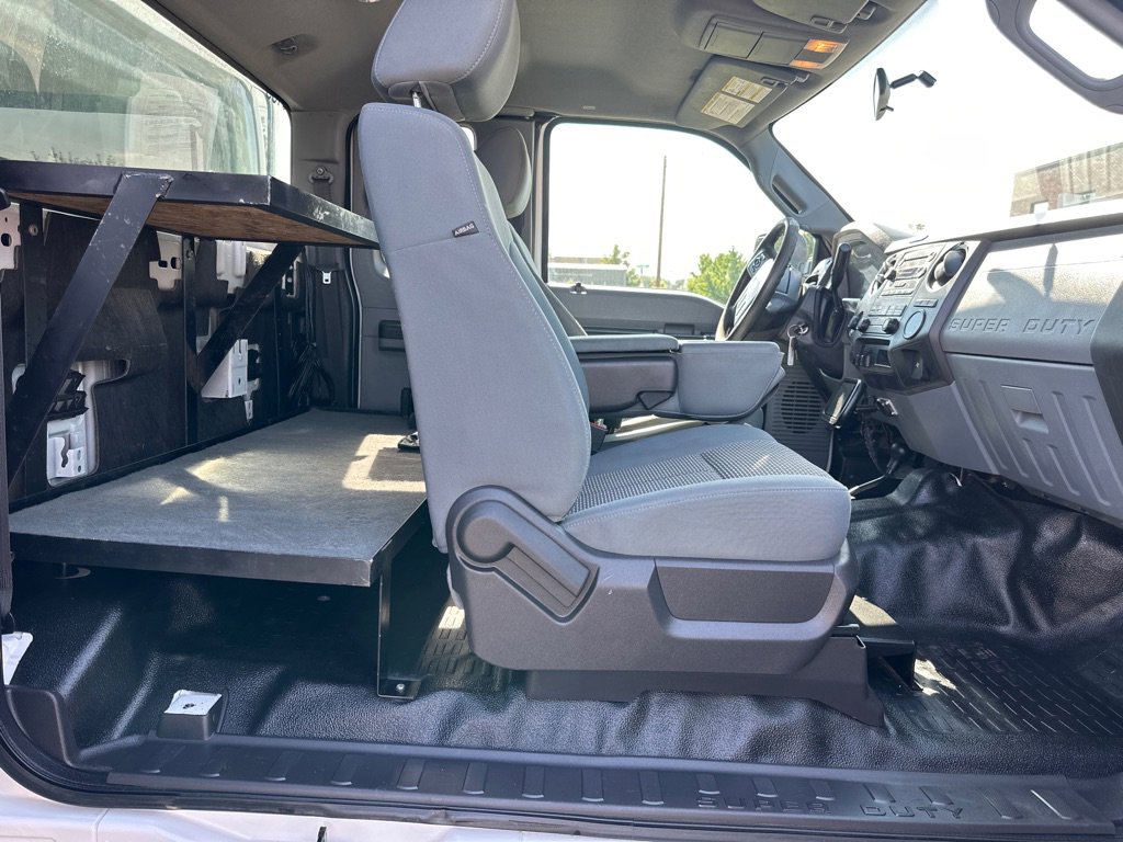 Used 2015 Ford F250 XL w/ Power Equipment Group image 8