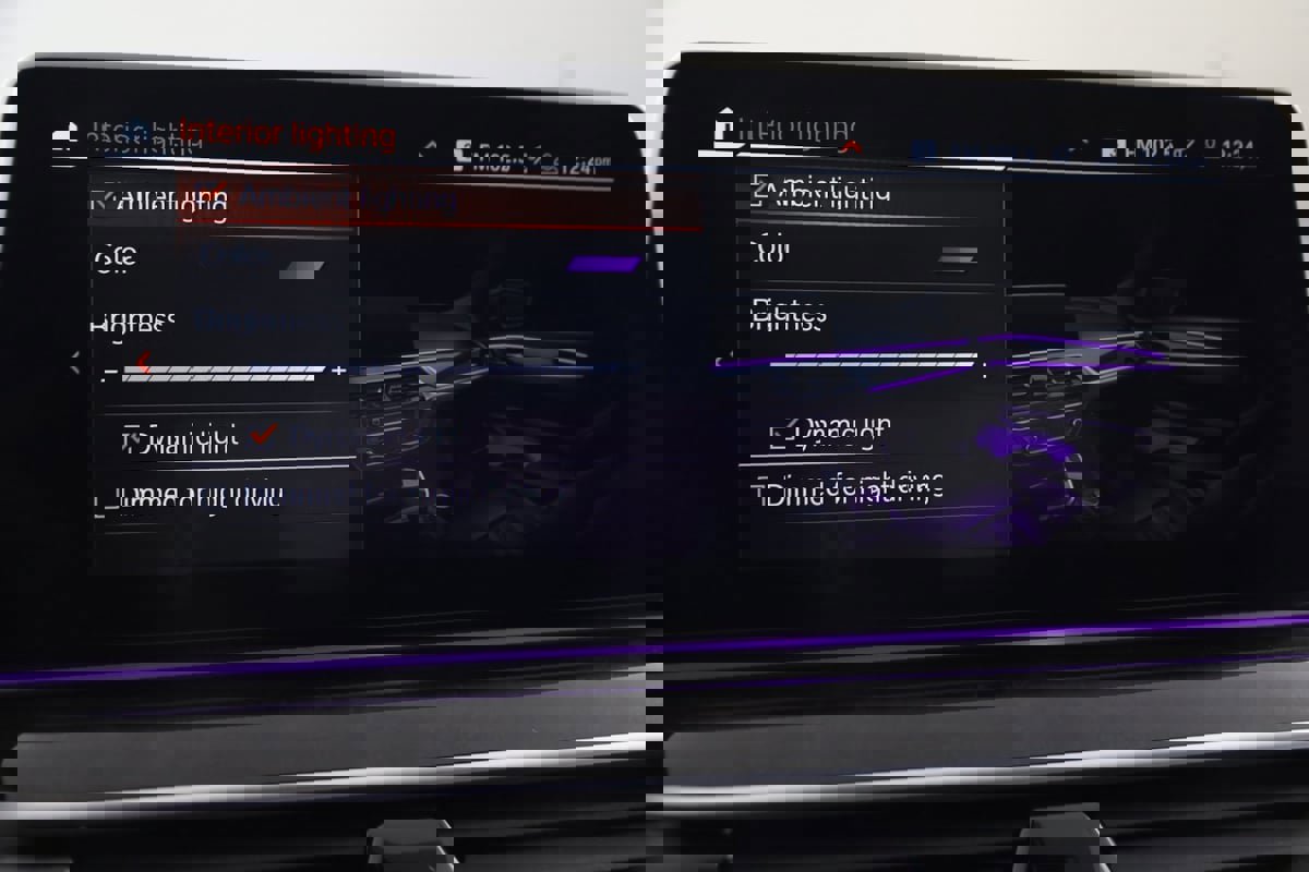 Used 2023 BMW 540i xDrive w/ M Sport Package image 38