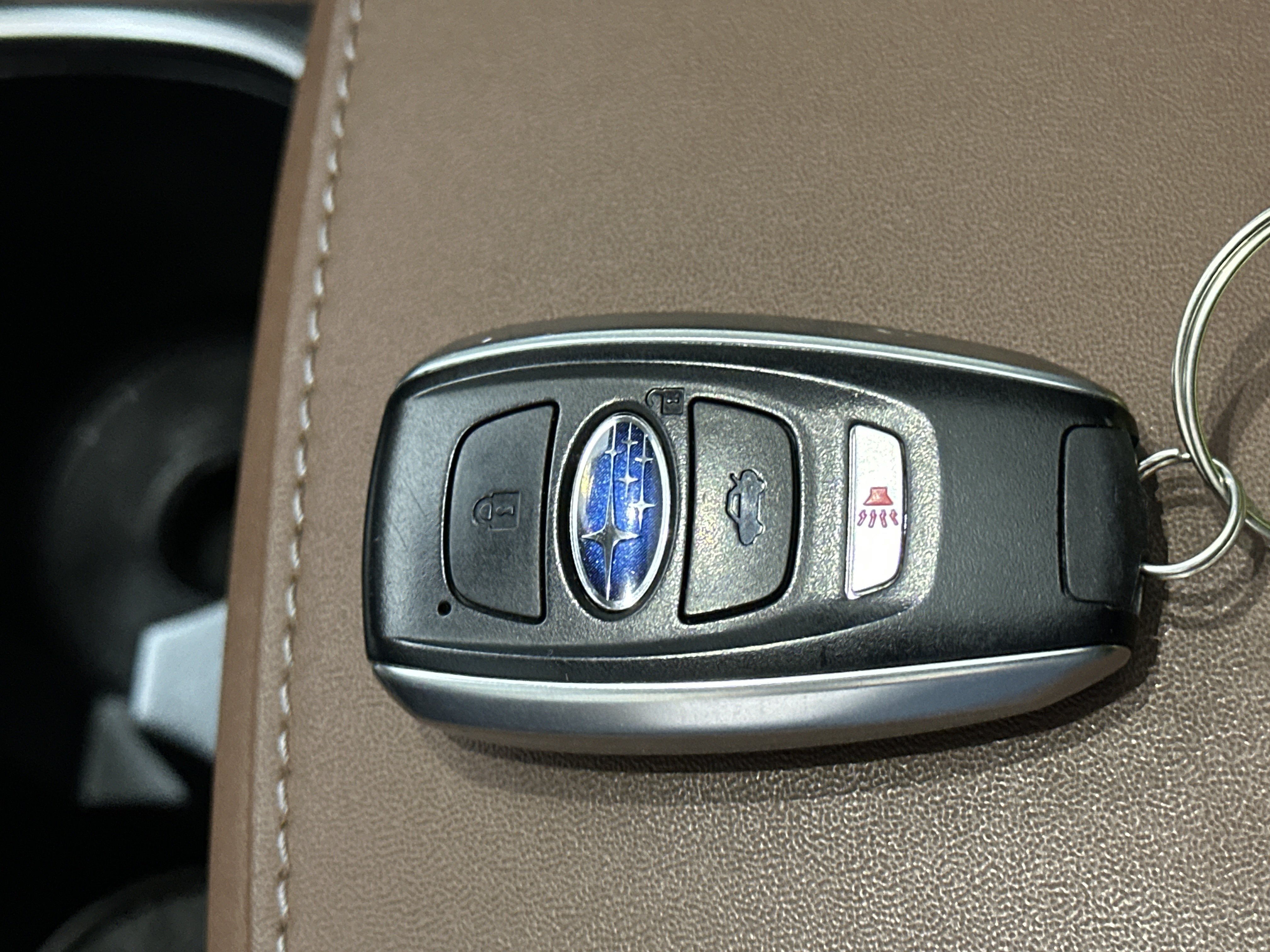 Used 2024 Subaru Outback Touring AWD/4WD image 44