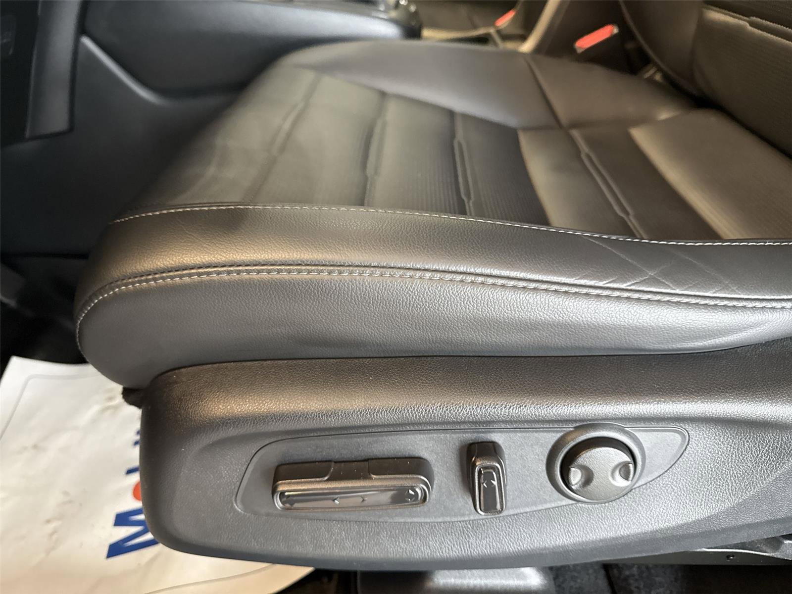 Used 2023 Honda CR-V EX-L image 14