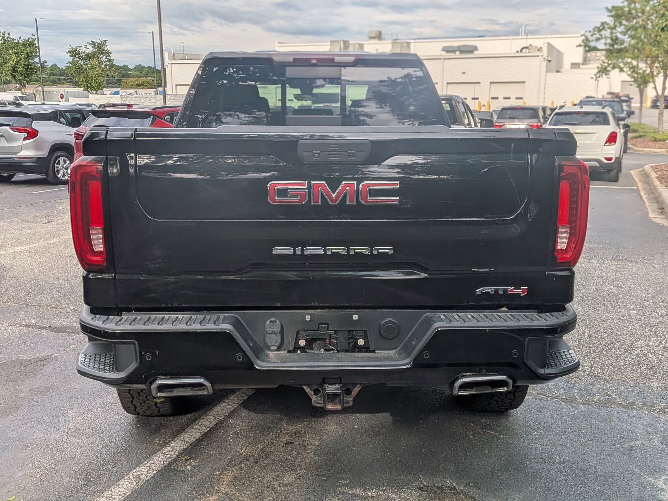 Used 2019 GMC Sierra 1500 AT4 w/ AT4 Premium Package AWD/4WD image 8